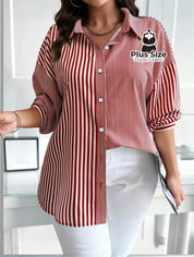 Camisa de Listras Verticais de Botão Plus Size Várias Cores Camisa de Listras Verticais de Botão Plus Size Várias Cores