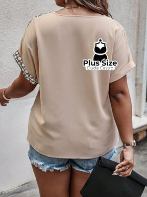 Camisa Detalhe Em Botões Plus Size Blusa