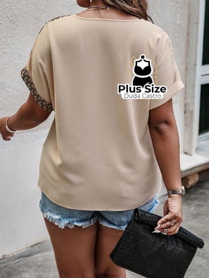 Camisa Detalhe Em Botões Plus Size Blusa