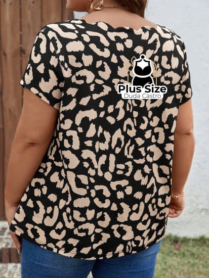 Camisa Estampa De Leopardo Gola V Plus Size Extra Blusa