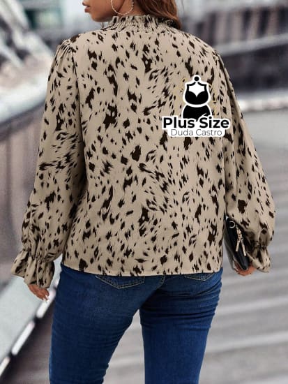 Camisa Manga Longa Estampa Animal Print Plus Size