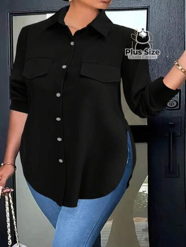 Camisa Plus Size Lisa Com Detalhe De Aba Frontal E Botões Blusa