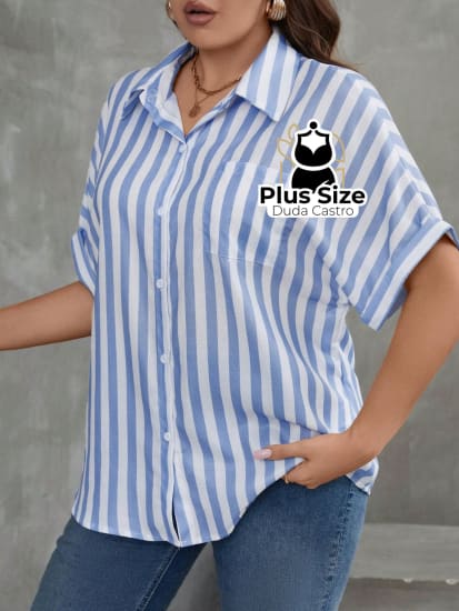 Camisa Plus Size Listras Verticais Com Bolso De Manga Curta Botões