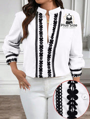 Camisa Romântica Manga Longa com Colarinho e Detalhes em Renda Frontal e no Punho G / Branco 132 Camisa Romântica Manga