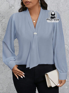 Camisa social Manga Transparente e Gola com Detalhe em Pérola Várias Cores Camisa social Manga Transparente e Gola com