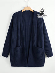 Cardigan de Tricô com Bolsos Várias Cores Plus Size Cardigan de Tricô com Bolsos Várias Cores Plus Size
