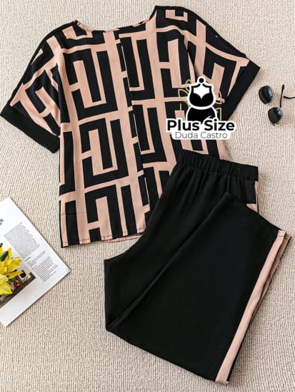 Conjunto Com Camisa Color-Block Decote Redondo E Manga Morcego Plus Size