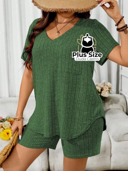 Conjunto De Blusa Gola V E Bermuda Canelados Várias Cores Plus Size