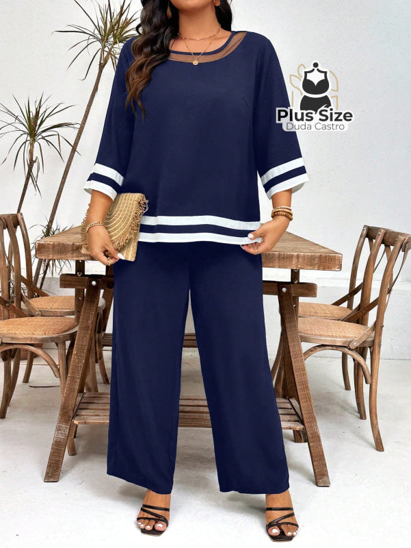 Conjunto de Calça e Blusa Redonda com Detalhes em Contraste Plus Size Conjunto de Calça e Blusa Redonda com Detalhes em