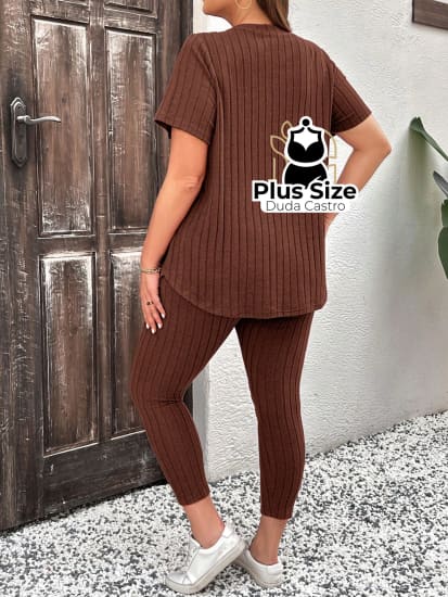 Conjunto De Calça Legging E Blusa Canelada Plus Size Várias Cores