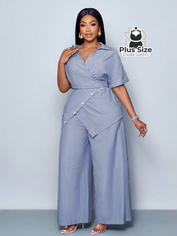 Conjunto de Camisa Listras com Detalhes em Botões e Bainha Assimétrica Calça de Perna Larga Plus Size Várias Cores