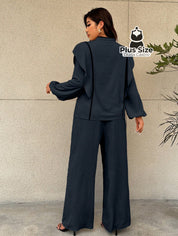 Conjunto Social com Detalhes de Contrates Plus Size Conjunto Social com Detalhes de Contrates Plus Size