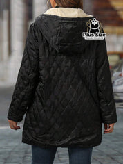 Jaqueta Acolchoada com Zíper e Capuz com forro em Fleece Borg Plus Size Jaqueta Acolchoada com Zíper e Capuz com forro
