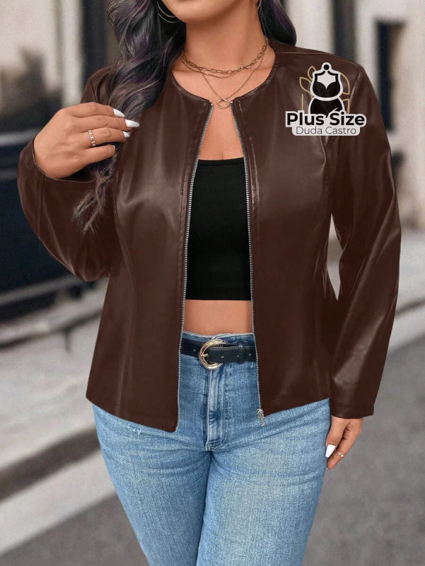Jaqueta Feminina Plus Size em Couro PU – Poder Estilo e Atitude em Cada Zíper Jaqueta Feminina Plus Size em Couro PU –