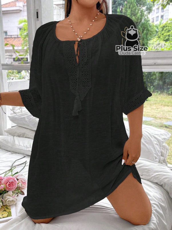 Kaftan Lisa Em Poliamida E Viscose Plus Size Com Transparência Detalhe Em Renda Várias Cores