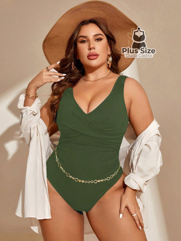 Maiô Liso Com Detalhe Transpassado Plus Size