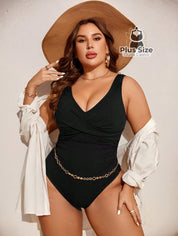 Maiô Liso Com Detalhe Transpassado Plus Size