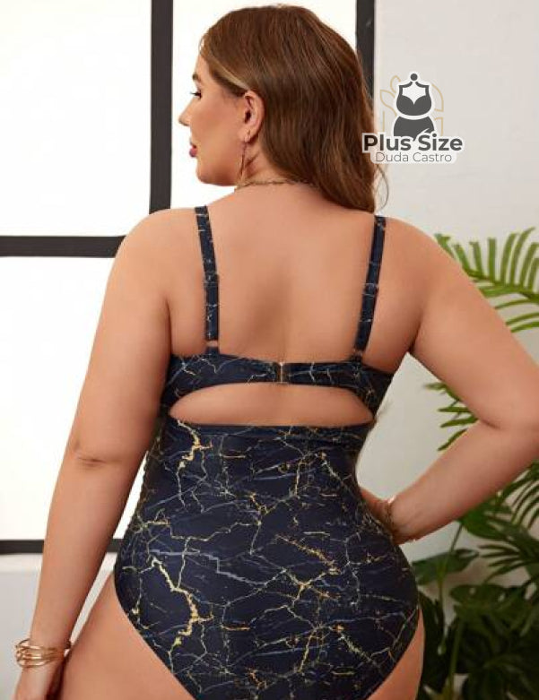 Maiô Plus Size Com Detalhe De Corrente