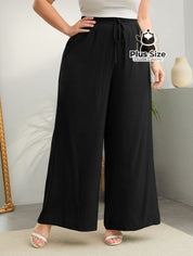 Pantalona Lisa de Cintura Alta e Cordinha na Cintura Plus Size Pantalona Lisa de Cintura Alta e Cordinha na Cintura
