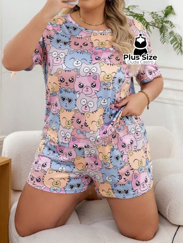 Pijama Plus Size De Gatinho De Mangas Curtas E Shorts