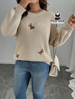 Suéter de Tricô com Borboletas — uma peça perfeita para aquecer com charme nos dias frios. Plus Size Várias Cores
