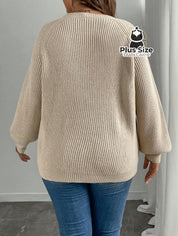 Suéter de Tricô com Borboletas — uma peça perfeita para aquecer com charme nos dias frios. Plus Size Várias Cores