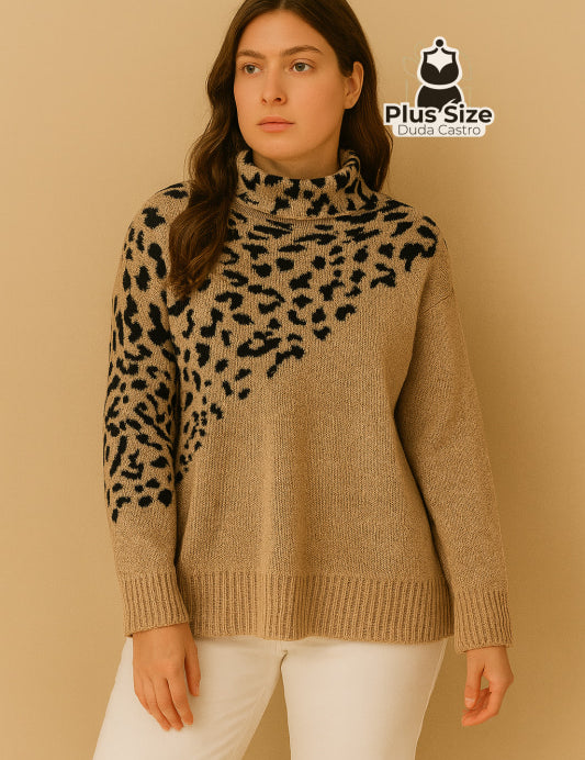 Suéter Plus Size Instinto de Luxo – Tricô Quentinho com Gola Alta e Animal Print Sofisticado Suéter Plus Size Instinto