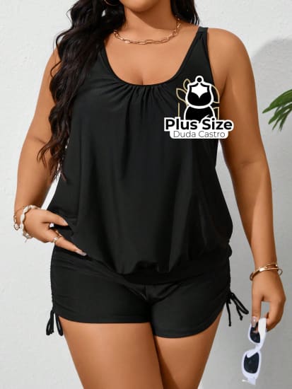 Tankini Liso Decote U E Short Com Detalhe Franzido