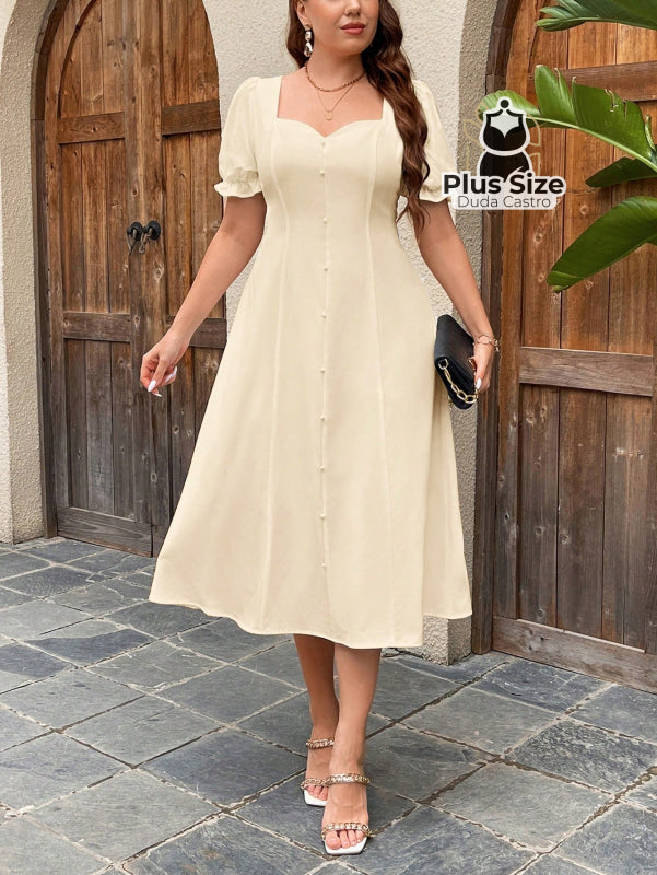 Vestido Clássico Midi Gola Quadrada e Manga bufante Plus Size Vestido Clássico Midi Gola Quadrada e Manga bufante Plus