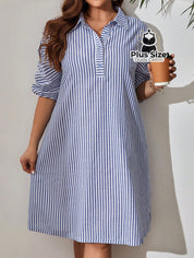 Vestido De Listras Mangas Curtas E Bainha Plissada Plus Size