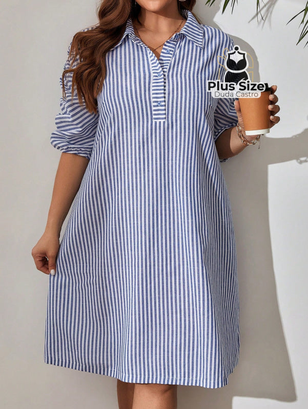 Vestido De Listras Mangas Curtas E Bainha Plissada Plus Size