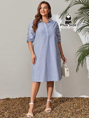 Vestido De Listras Mangas Curtas E Bainha Plissada Plus Size
