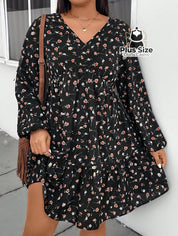 Vestido de Manga Longa com Gola V Babados e Estampa Floral Plus Size Vestido de Manga Longa com Gola V Babados e