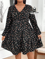 Vestido de Manga Longa com Gola V Babados e Estampa Floral Plus Size Vestido de Manga Longa com Gola V Babados e
