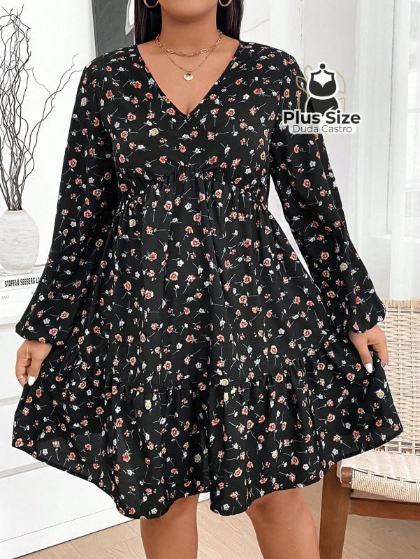 Vestido de Manga Longa com Gola V Babados e Estampa Floral Plus Size Vestido de Manga Longa com Gola V Babados e