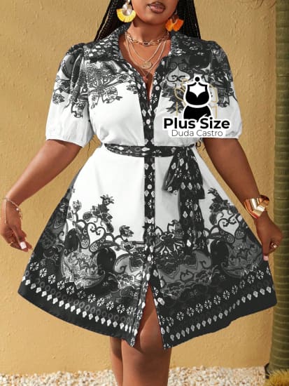 Vestido Fashionista Estampa Exclusiva Com Botões Plus Size