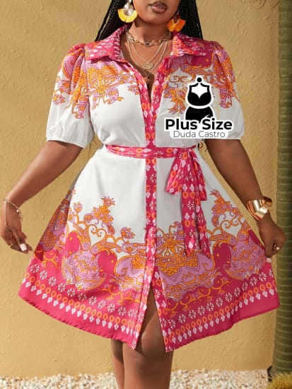 Vestido Fashionista Estampa Exclusiva Com Botões Plus Size