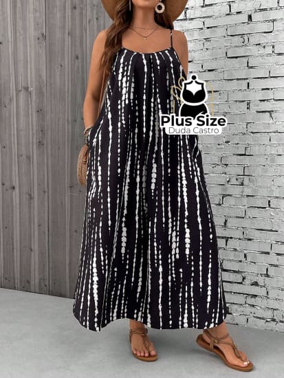 Vestido Longo De Alça Fina Plus Size G / Preto E Branco