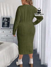 Vestido Manga Longa com Fenda Plus Size Várias Cores Vestido Manga Longa com Fenda Plus Size Várias Cores