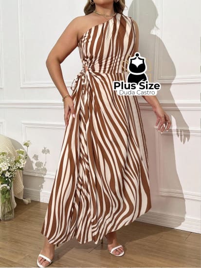 Vestido Plissado Ombro Assimétrico Em Plus Size Várias Cores