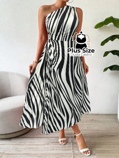 Vestido Plissado Ombro Assimétrico Em Plus Size Várias Cores