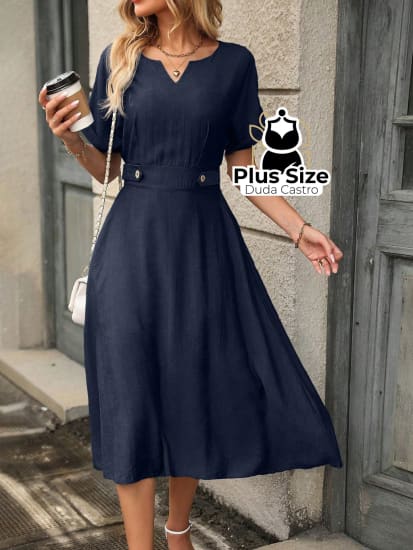 Vestido Plus Size Acinturado Com Decote Vazado