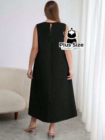 Vestido Plus Size Midi Solto Com Decote Dedondo